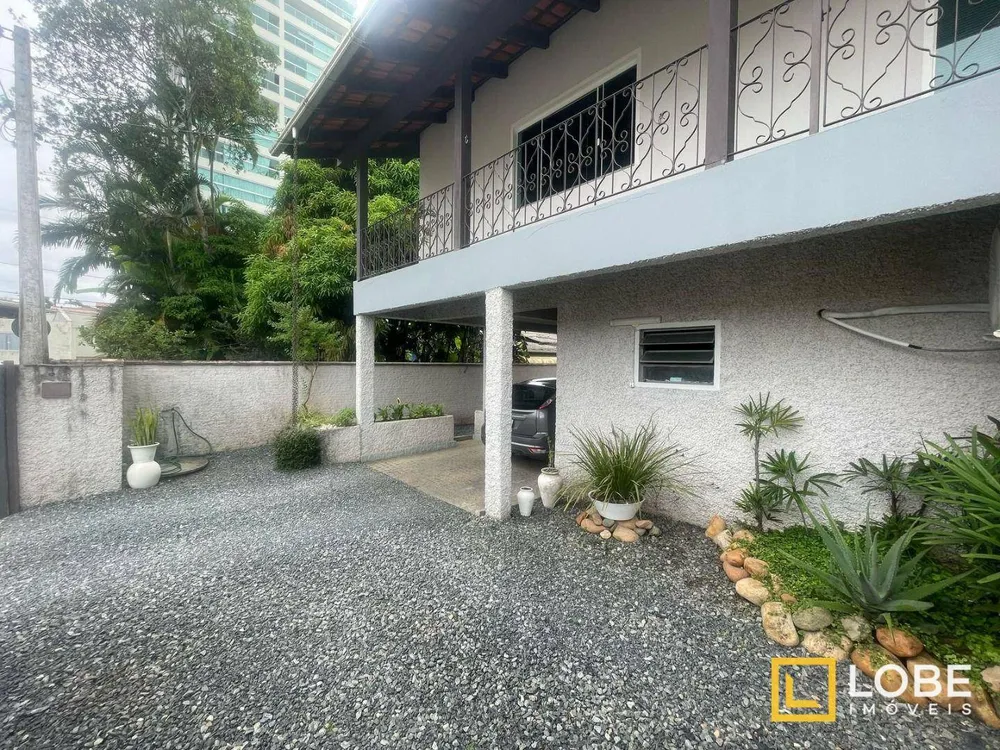 Casa, 3 quartos, 464 m² - Foto 1