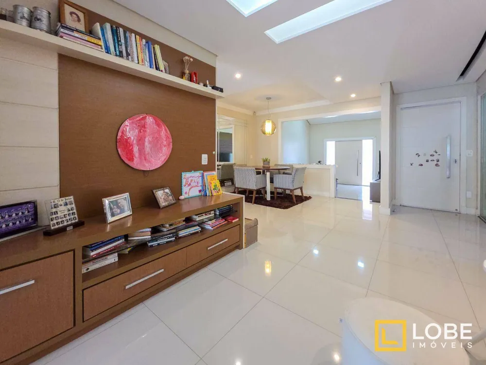 Casa, 3 quartos, 188 m² - Foto 8