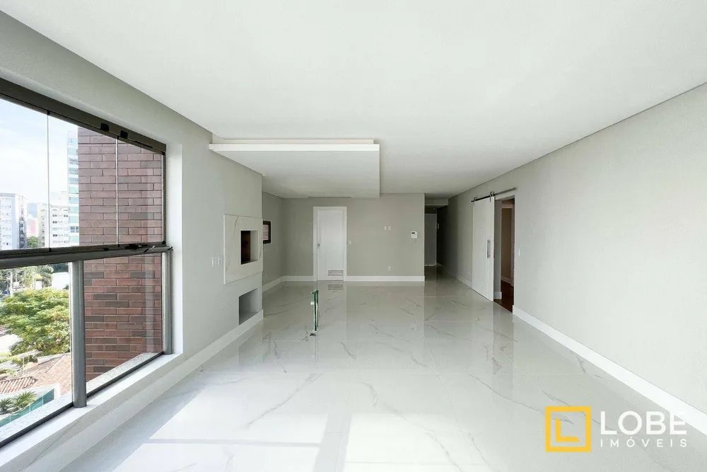 Apartamento, 3 quartos, 137 m² - Foto 1