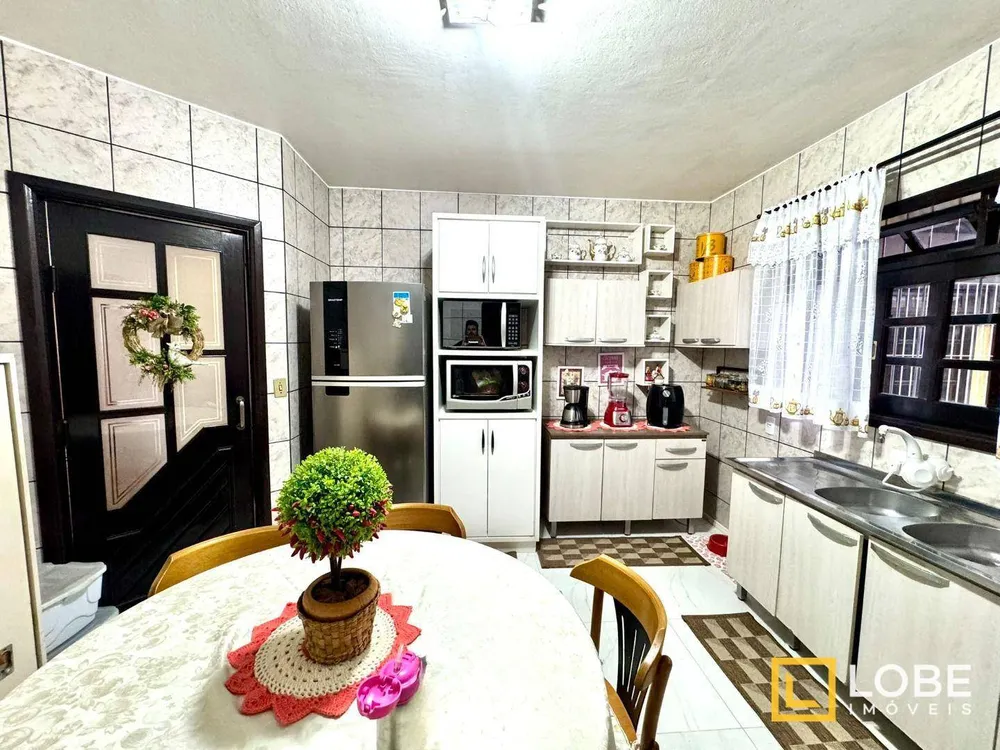 Casa, 3 quartos, 230 m² - Foto 5