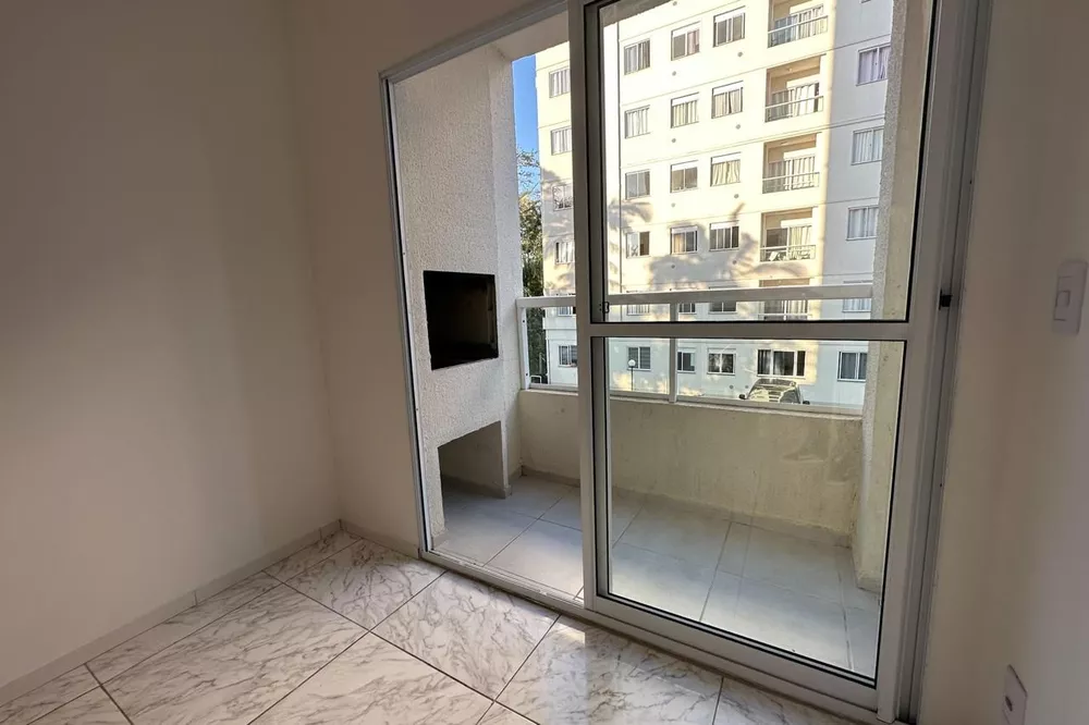 Apartamento à venda com 2 quartos, 63m² - Foto 7