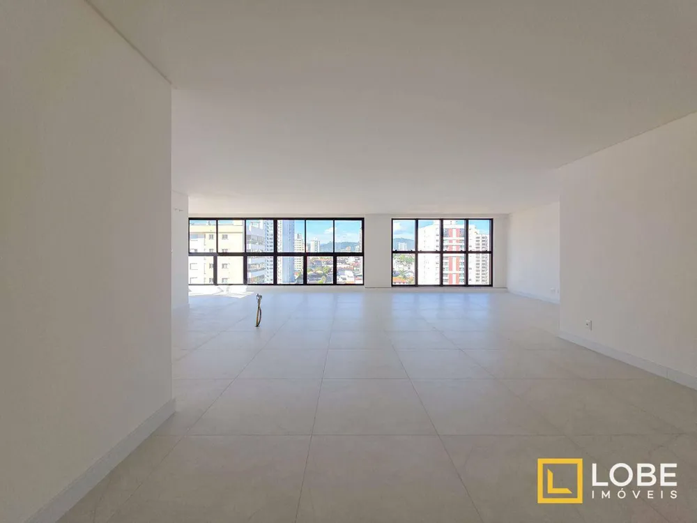 Apartamento, 3 quartos, 146 m² - Foto 4