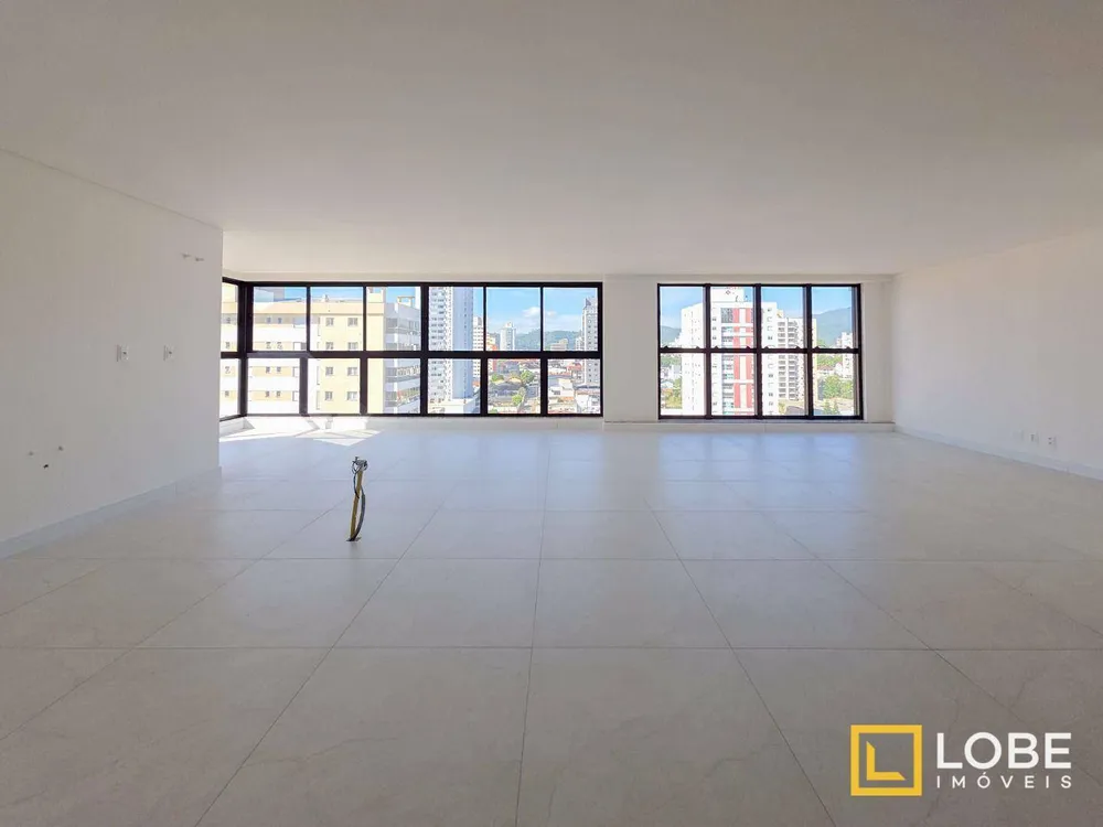 Apartamento, 3 quartos, 146 m² - Foto 3