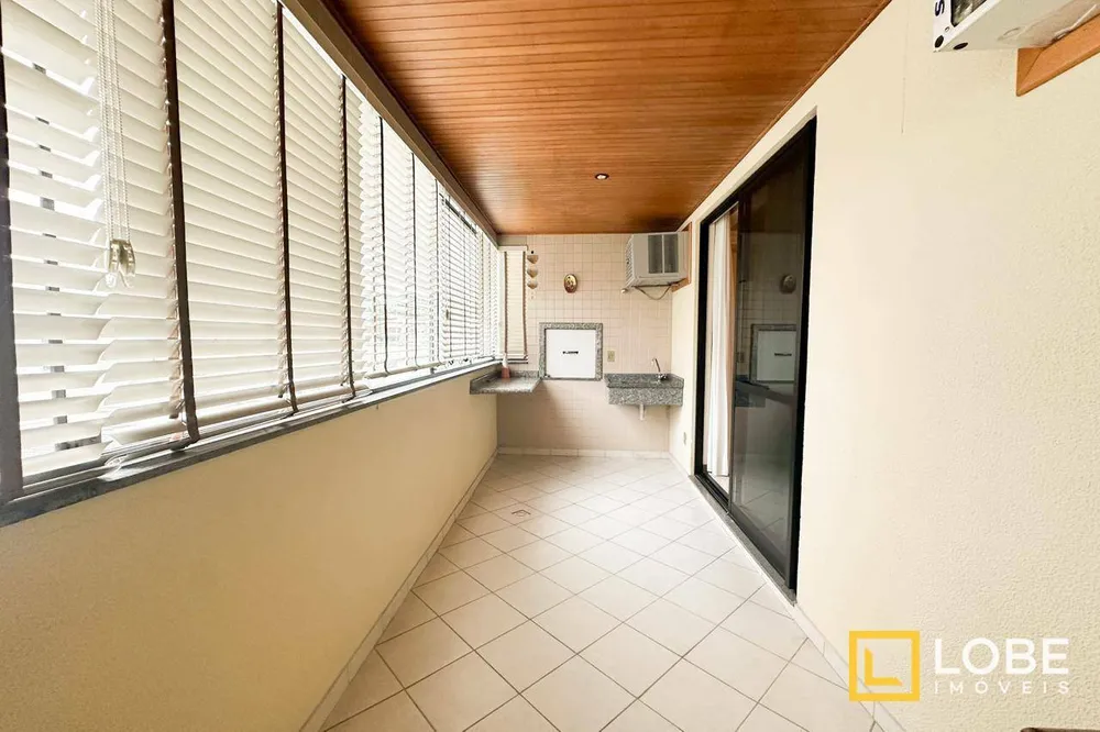 Apartamento, 3 quartos, 155 m² - Foto 1