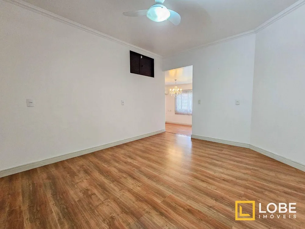Casa, 3 quartos, 300 m² - Foto 6