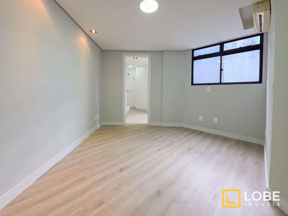 Cobertura, 3 quartos, 269 m² - Foto 9