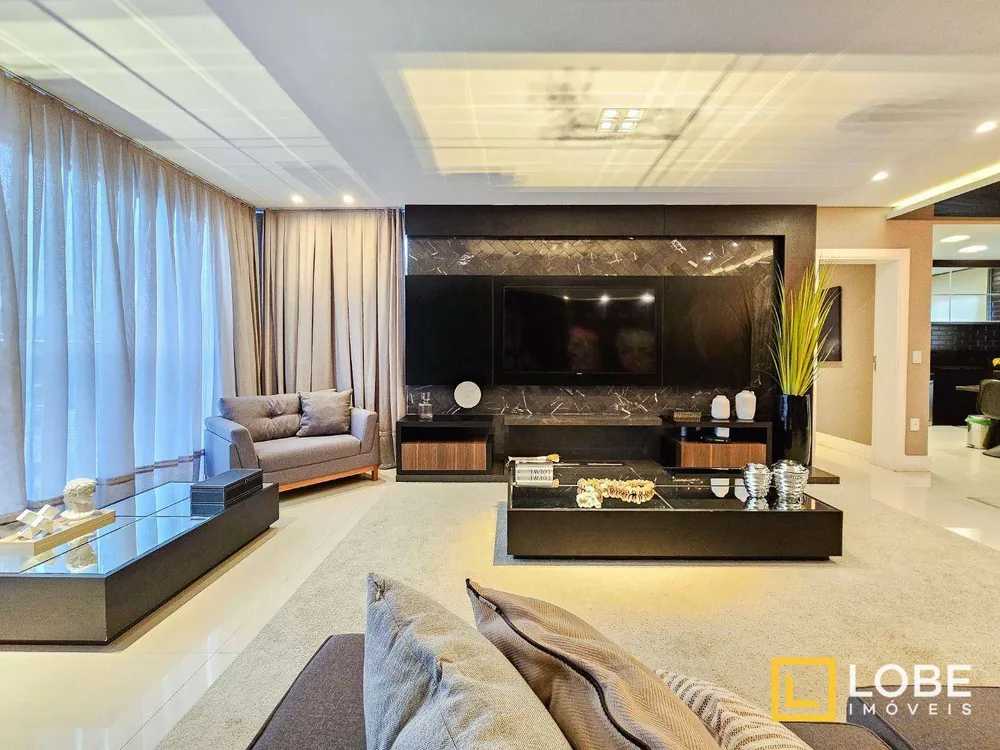 Apartamento, 3 quartos, 203 m² - Foto 3