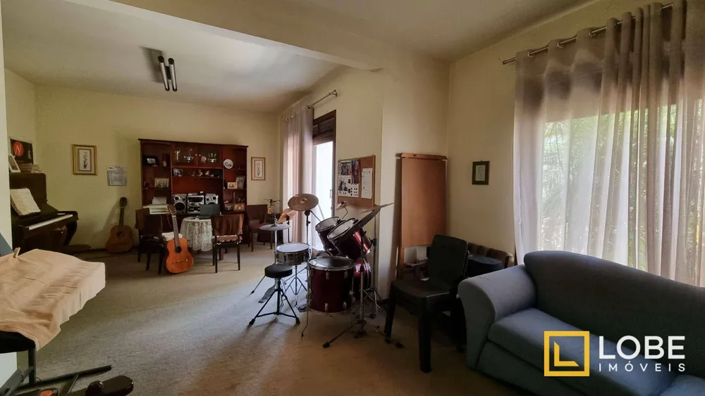 Casa, 5 quartos, 250 m² - Foto 2