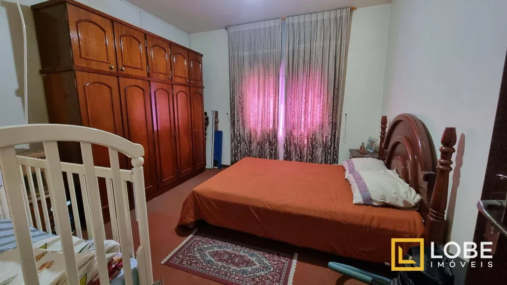 Casa, 5 quartos, 250 m² - Foto 3