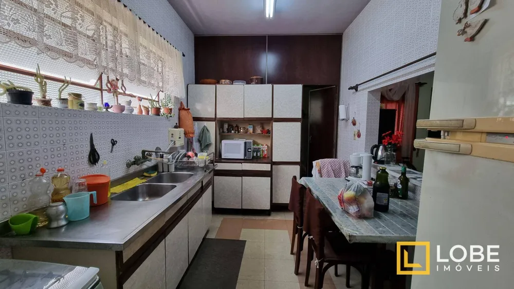 Casa, 5 quartos, 250 m² - Foto 5