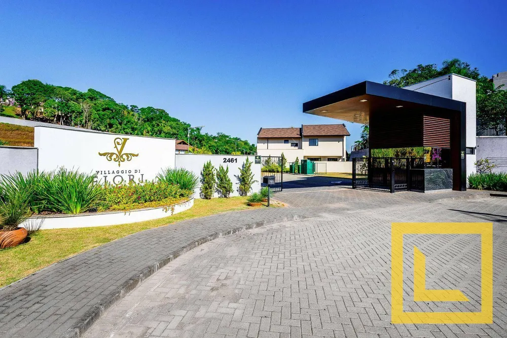 Loteamento e Condomínio, 690 m² - Foto 1