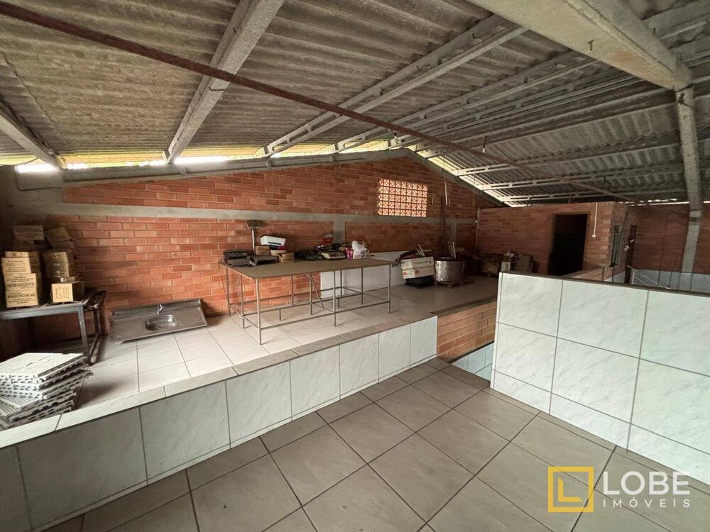 Depósito-Galpão, 390 m² - Foto 1