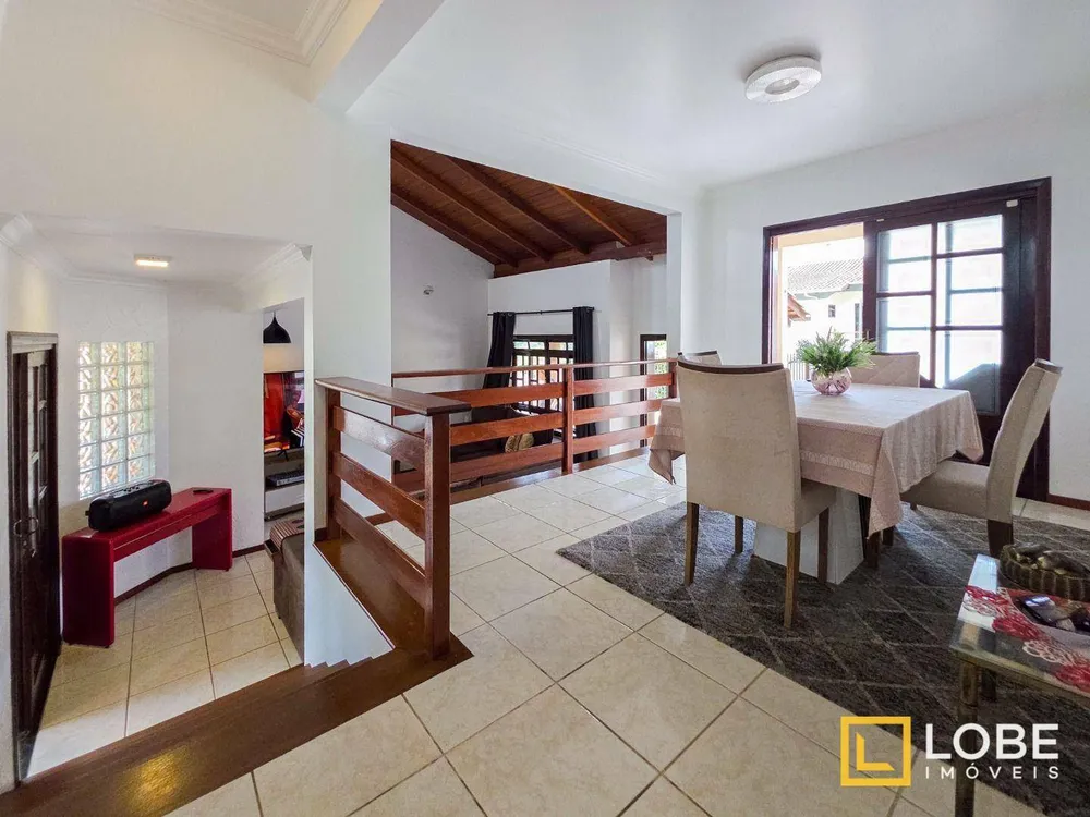 Casa, 3 quartos, 250 m² - Foto 5
