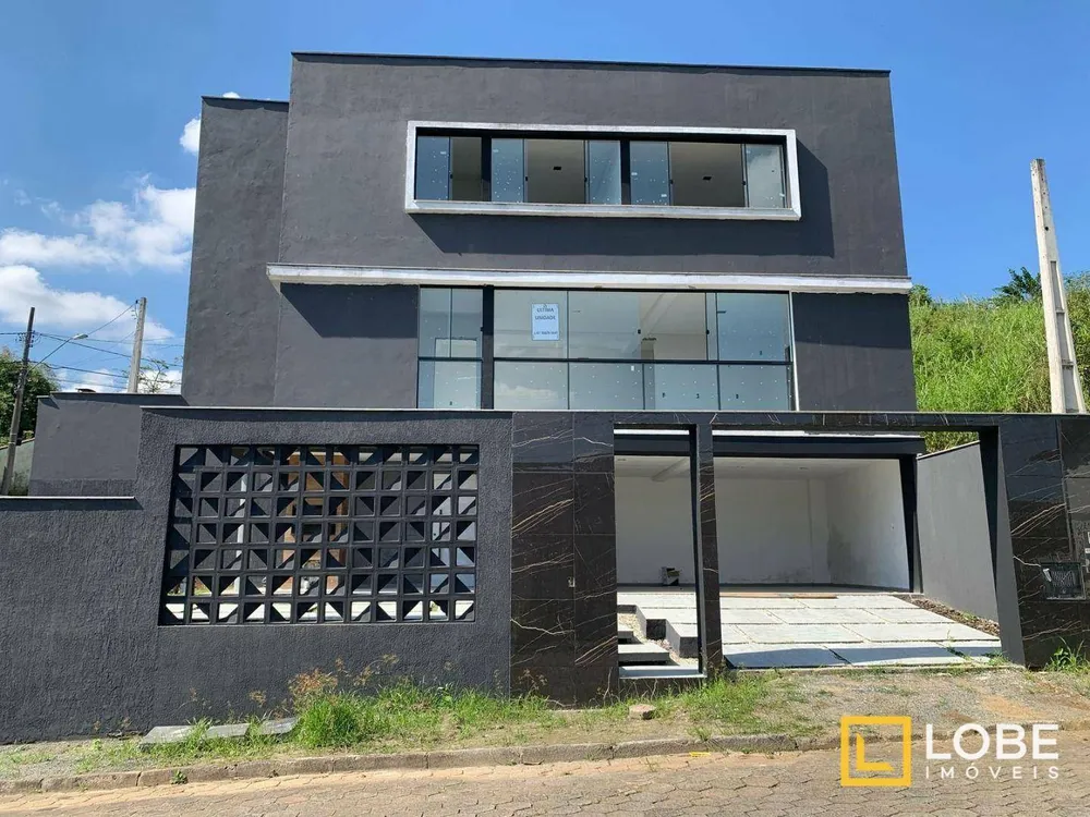 Sobrado, 3 quartos, 193 m² - Foto 1