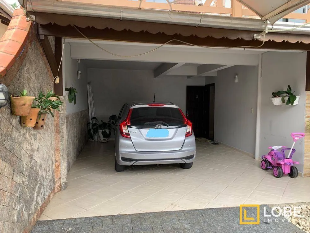 Casa, 4 quartos, 252 m² - Foto 26
