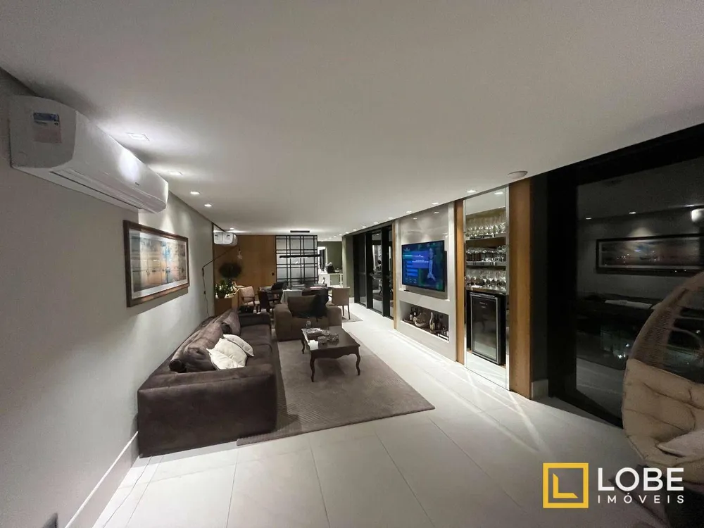 Apartamento, 3 quartos, 198 m² - Foto 5