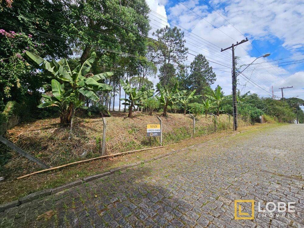 Loteamento e Condomínio, 750 m² - Foto 1