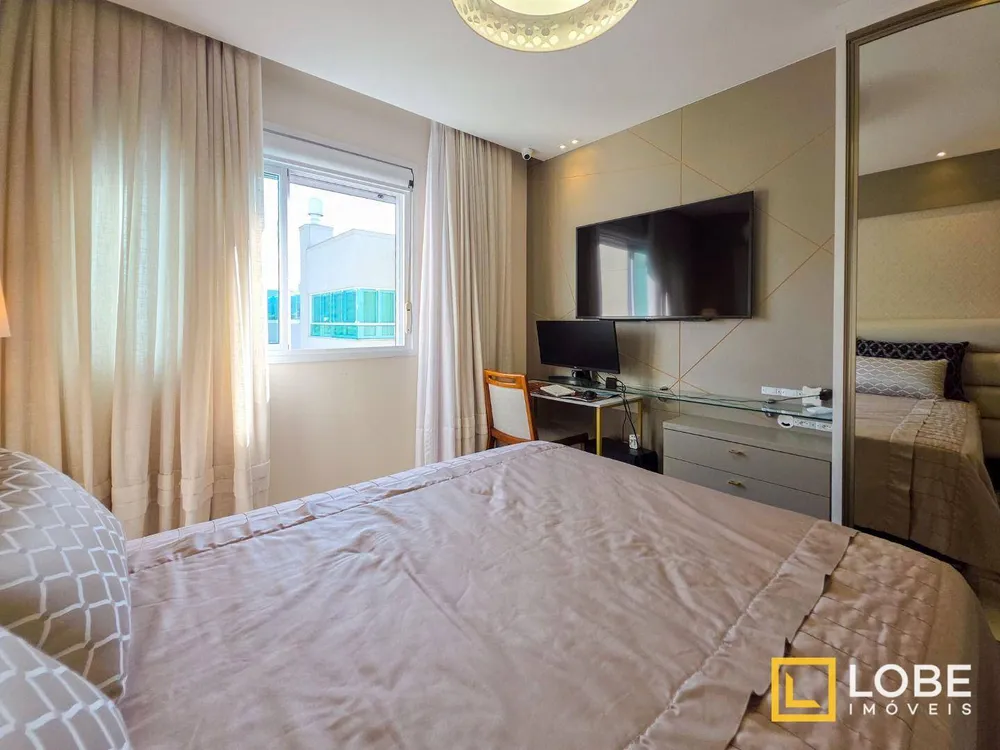 Cobertura, 3 quartos, 203 m² - Foto 7