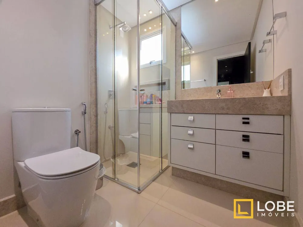 Cobertura, 3 quartos, 203 m² - Foto 10