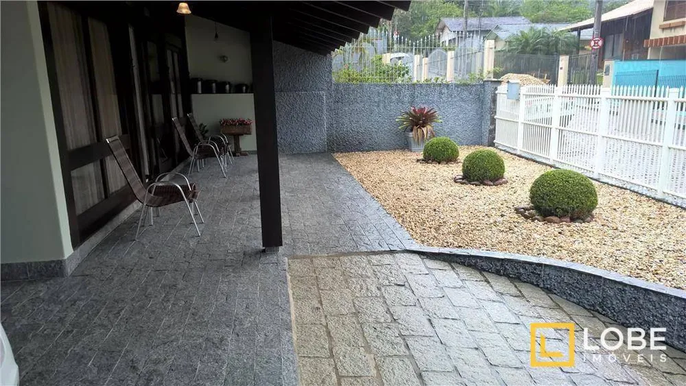 Casa, 3 quartos, 270 m² - Foto 4