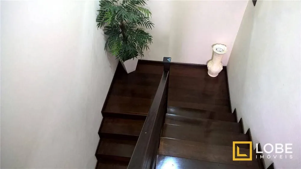 Casa, 3 quartos, 270 m² - Foto 12