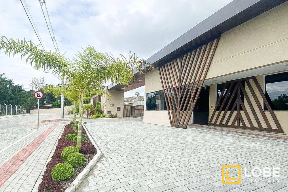 Loteamento e Condomínio, 336 m² - Foto 1