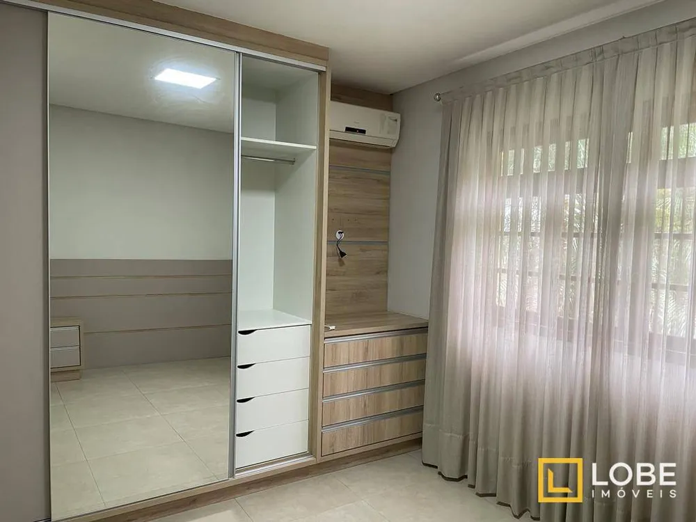 Casa, 4 quartos, 340 m² - Foto 30