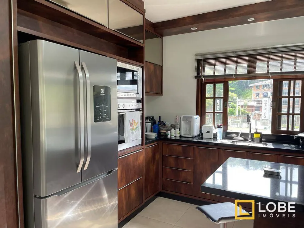 Casa, 4 quartos, 340 m² - Foto 27