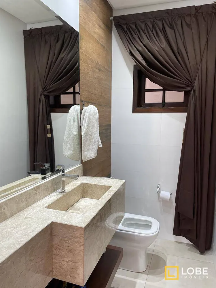Casa, 4 quartos, 340 m² - Foto 25