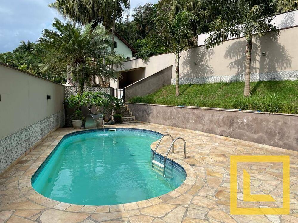 Casa, 4 quartos, 340 m² - Foto 2