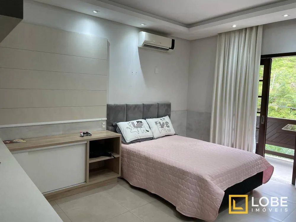 Casa, 4 quartos, 340 m² - Foto 36
