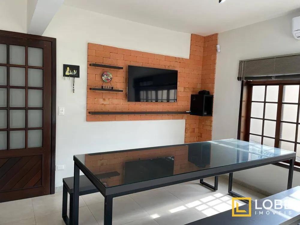 Casa, 4 quartos, 340 m² - Foto 24