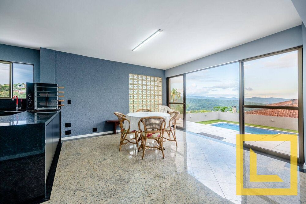 Casa à venda com 3 quartos, 458m² - Foto 5