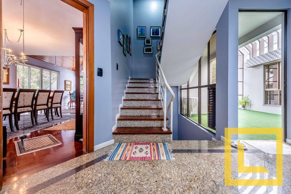 Casa à venda com 3 quartos, 458m² - Foto 8