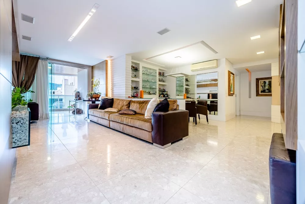 Apartamento, 3 quartos, 213 m² - Foto 4