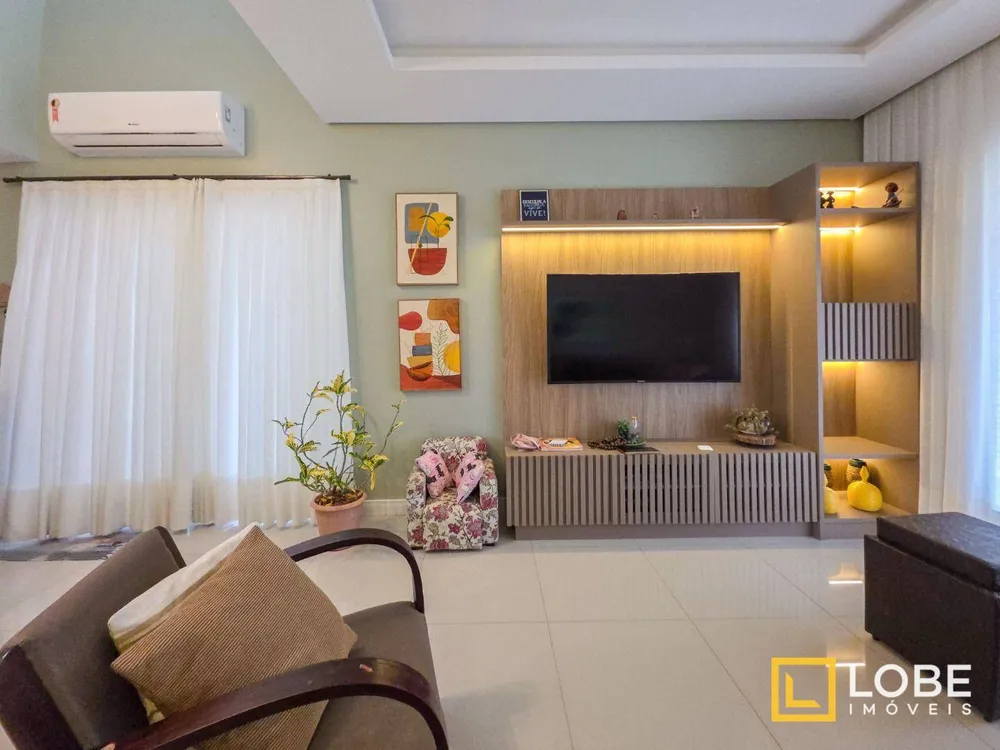 Casa, 3 quartos, 221 m² - Foto 6