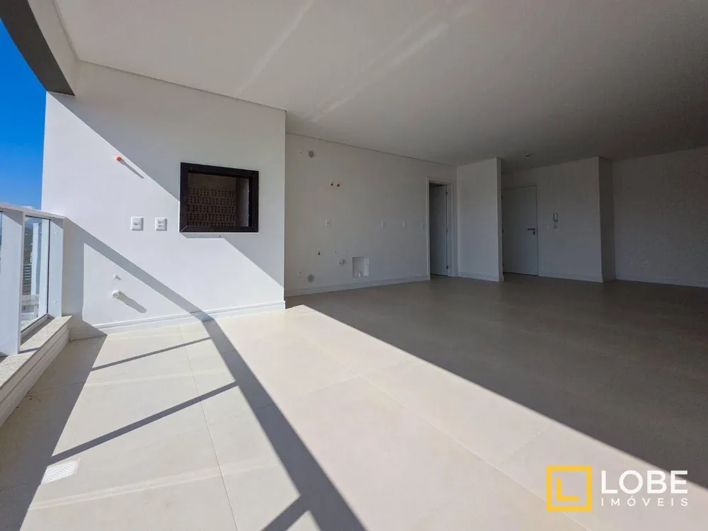 Apartamento, 3 quartos, 126 m² - Foto 2