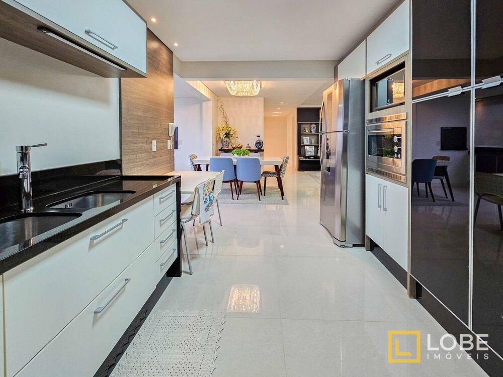 Apartamento, 3 quartos, 117 m² - Foto 1