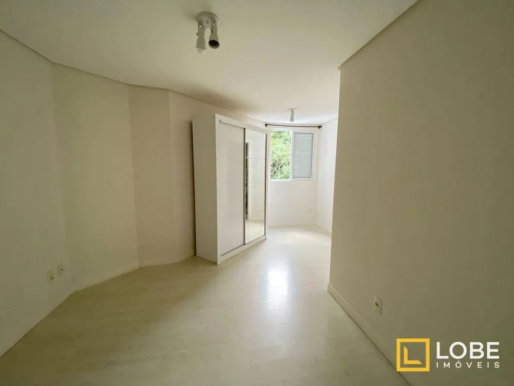 Apartamento, 3 quartos, 110 m² - Foto 2