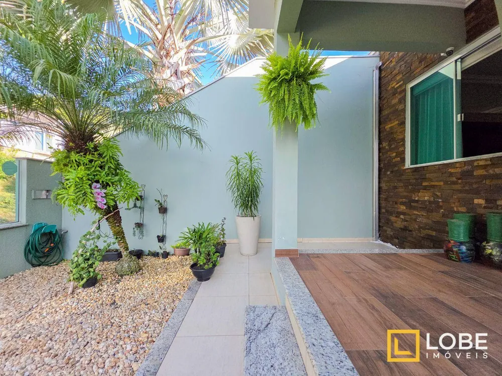 Casa, 3 quartos, 175 m² - Foto 1