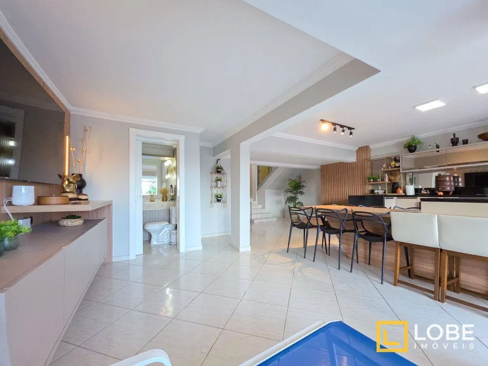 Casa, 3 quartos, 175 m² - Foto 2
