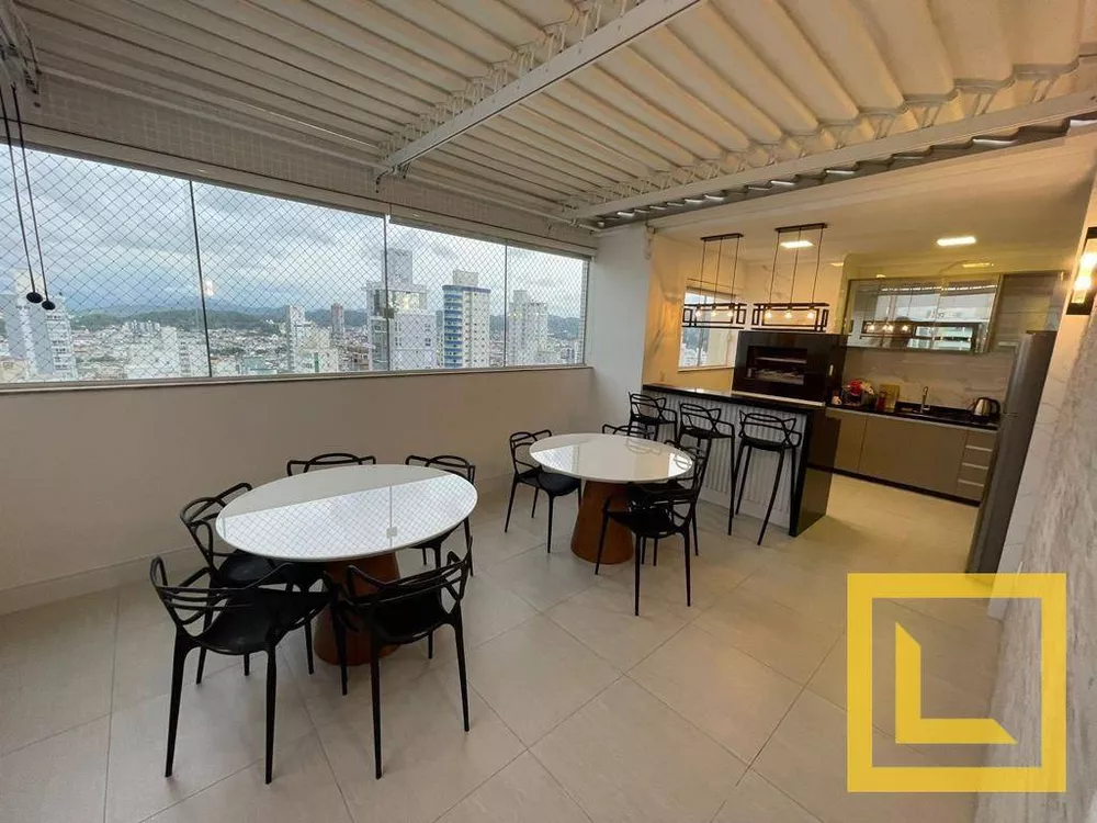 Cobertura à venda com 4 quartos, 225m² - Foto 12