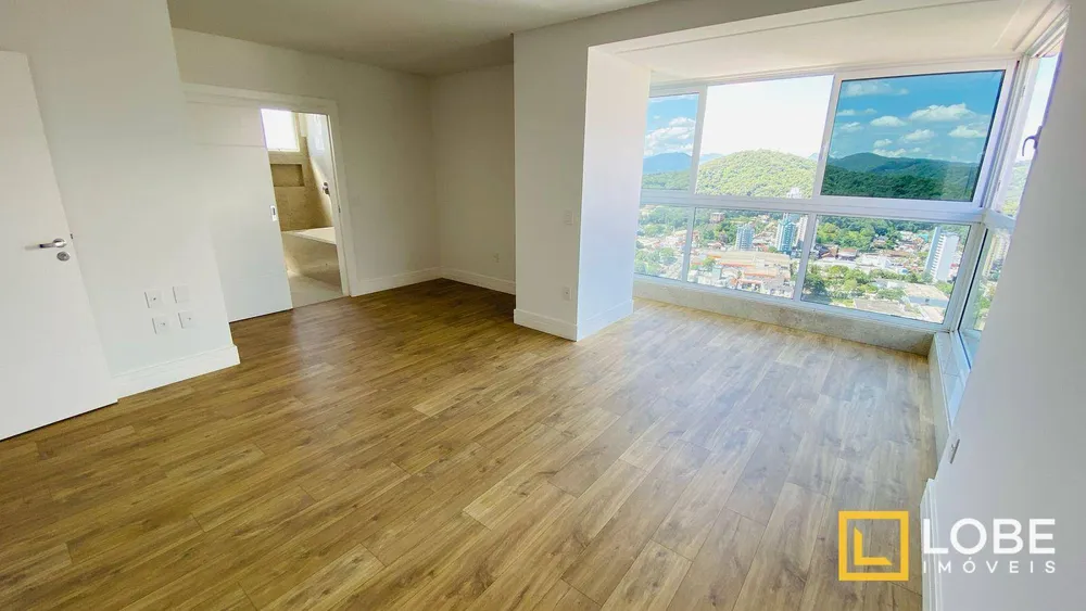 Apartamento, 3 quartos, 203 m² - Foto 1