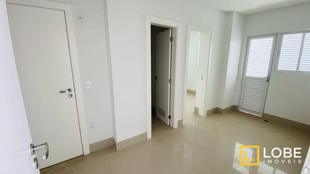 Apartamento, 3 quartos, 203 m² - Foto 5
