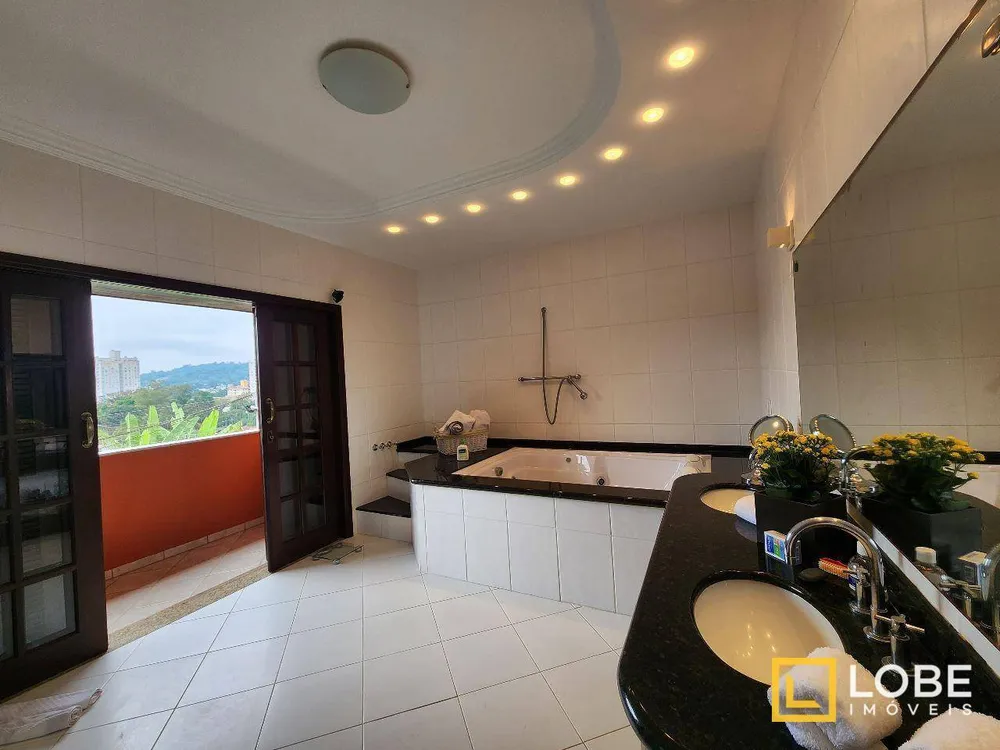 Casa, 3 quartos, 359 m² - Foto 8