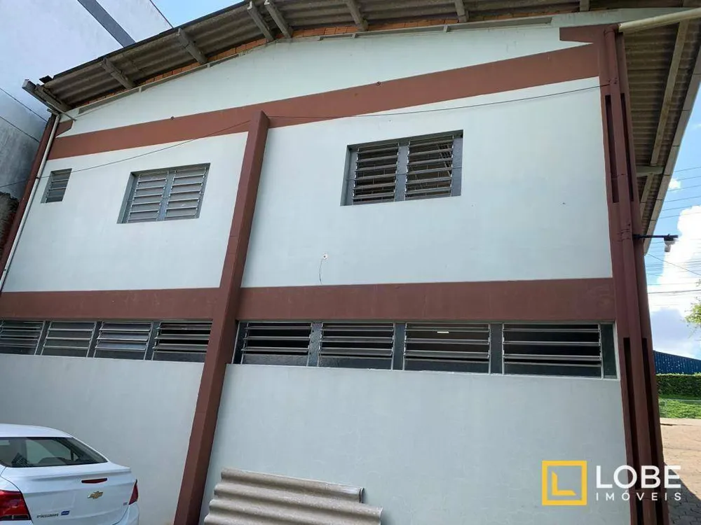 Depósito-Galpão, 172 m² - Foto 1