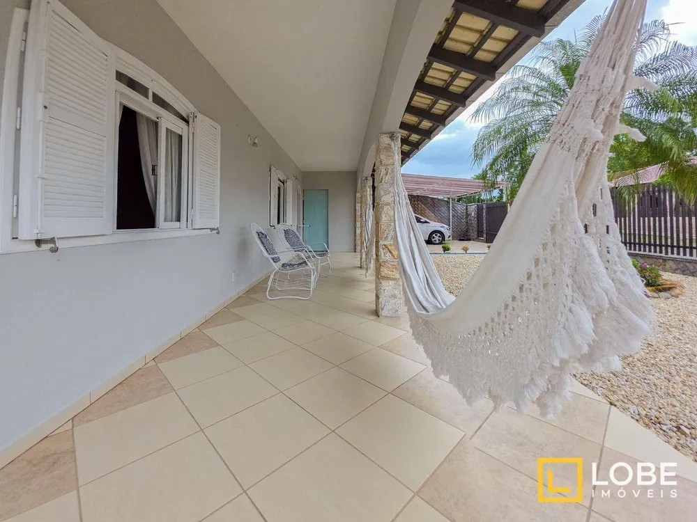 Casa, 3 quartos, 291 m² - Foto 2