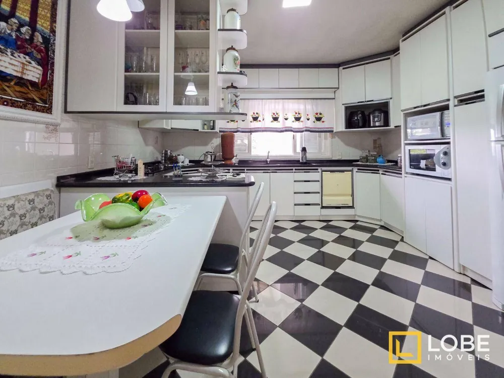 Casa, 3 quartos, 291 m² - Foto 10
