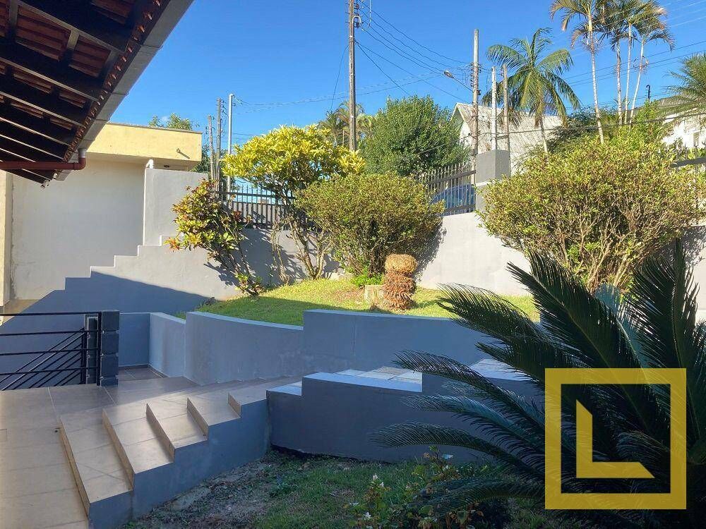 Casa à venda com 3 quartos, 364m² - Foto 19