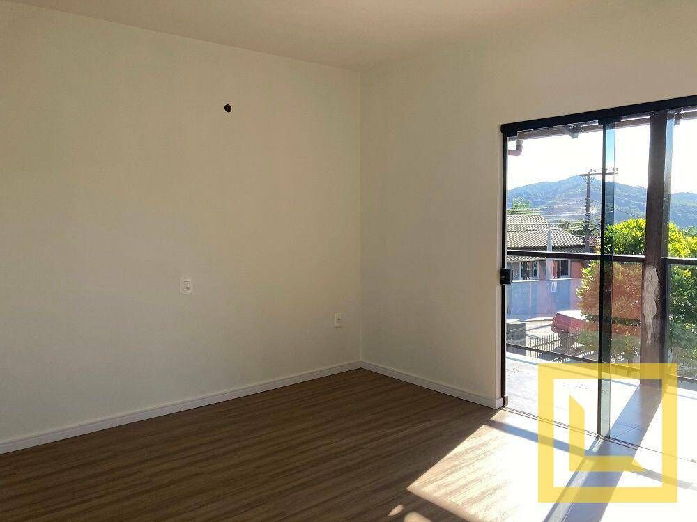 Casa à venda com 3 quartos, 364m² - Foto 14